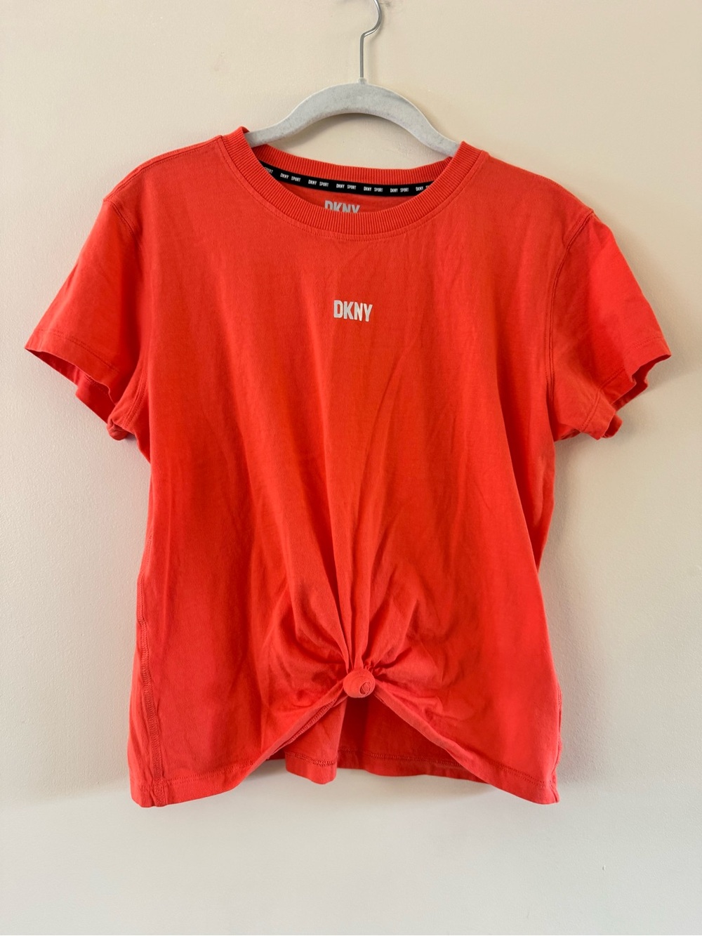 DKNY Short-Sleeve Tee with Front Knot